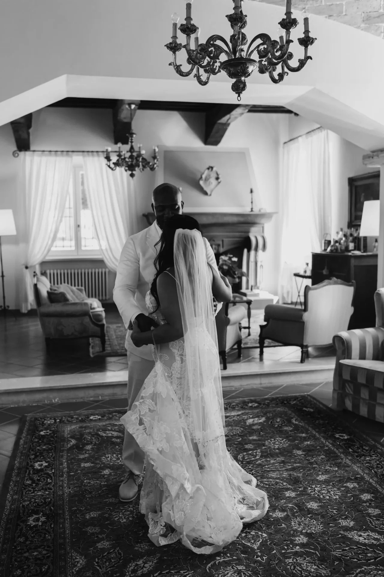 Elopement in Val d’Orcia, Tuscany