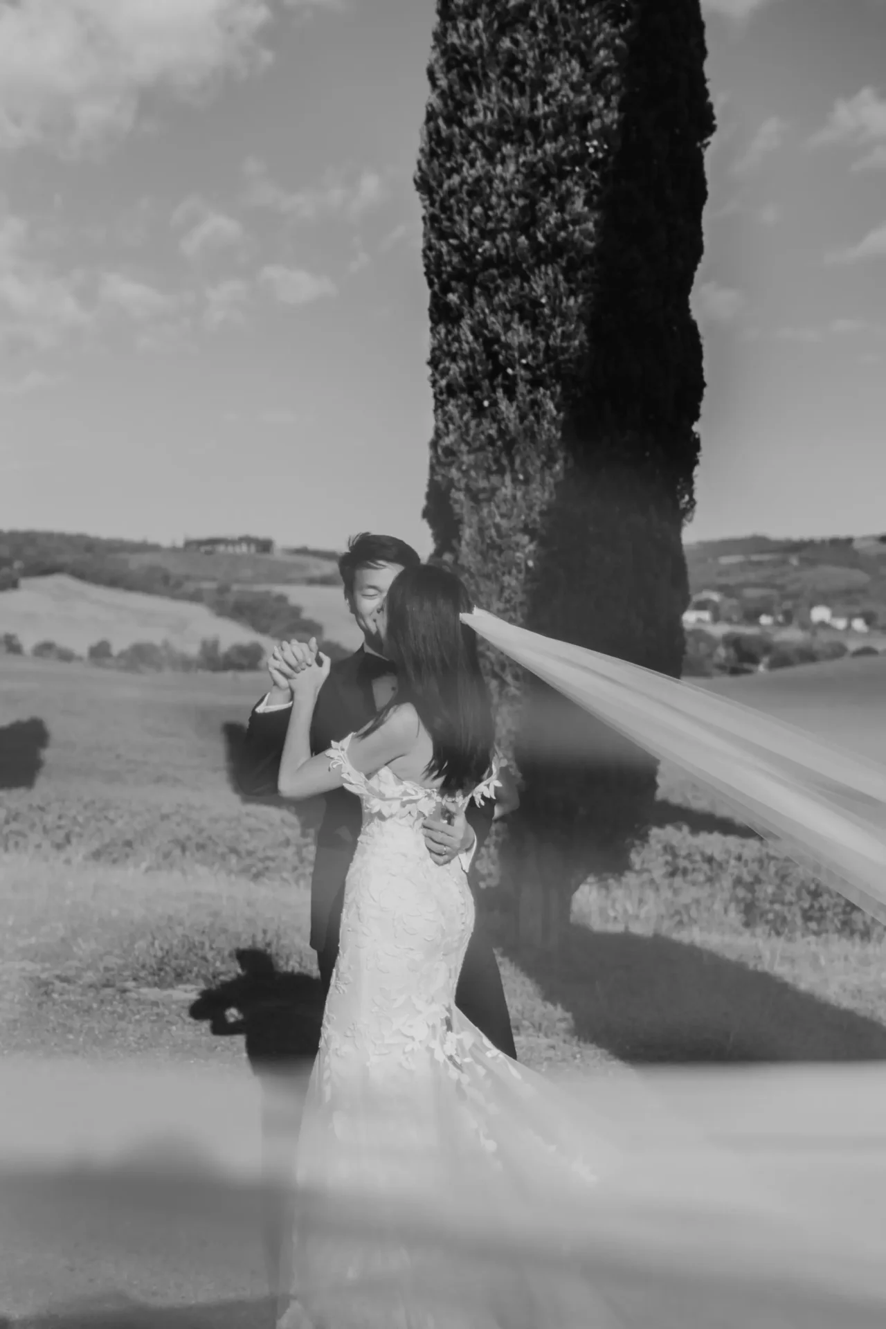Elopement in Tuscany