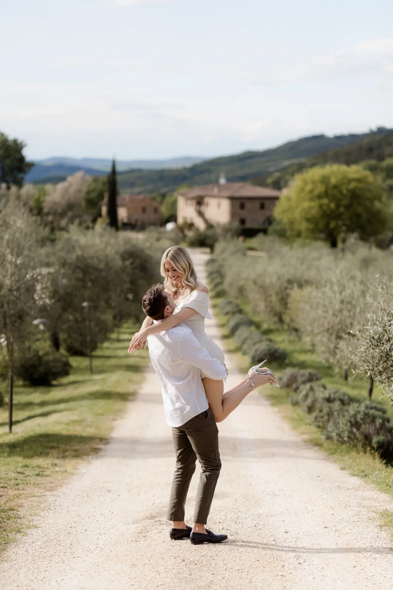 Villa le Bolli pizza party (10) Villa Le Bolle wedding Tuscany
